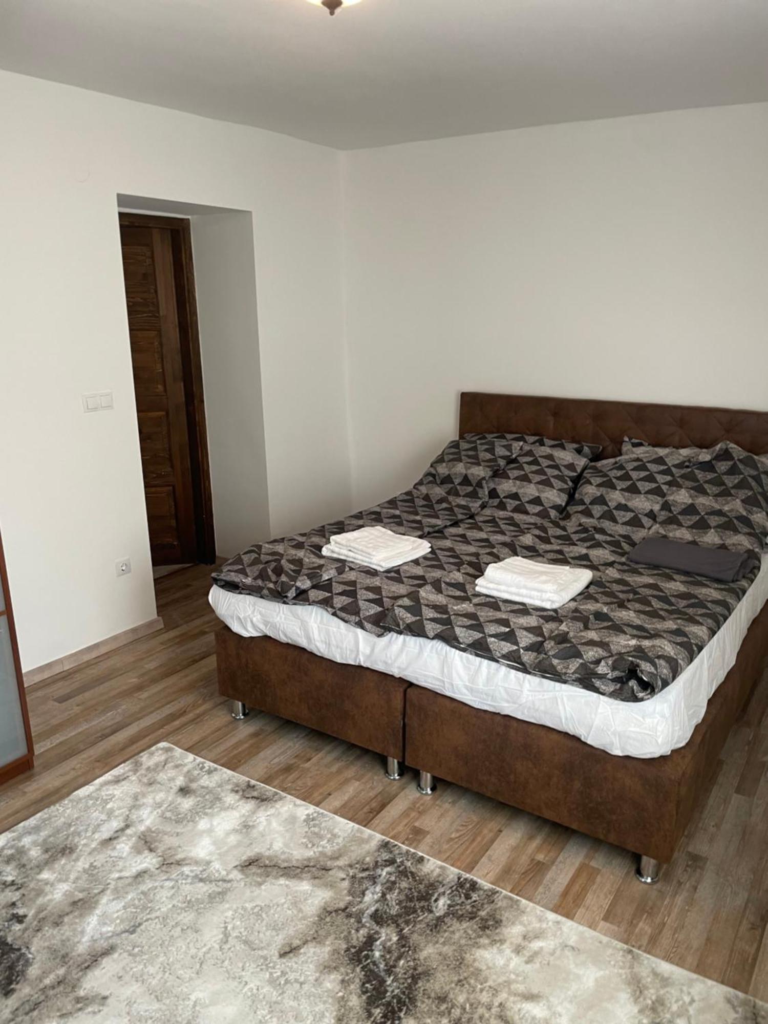 Szoegedi Villa Badacsonytomaj Exterior foto